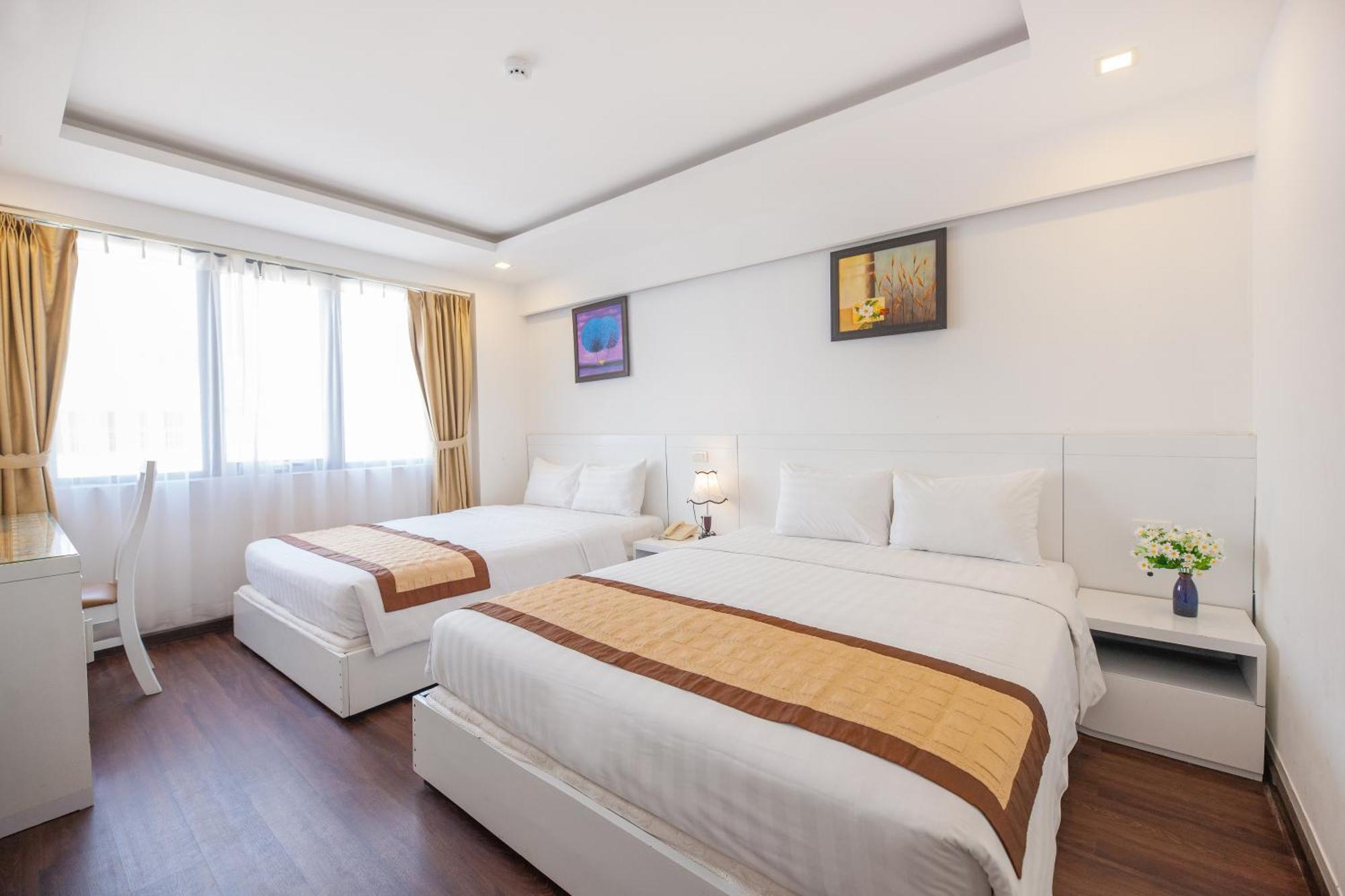Waikiki Beach Hotel Da Nang Bagian luar foto