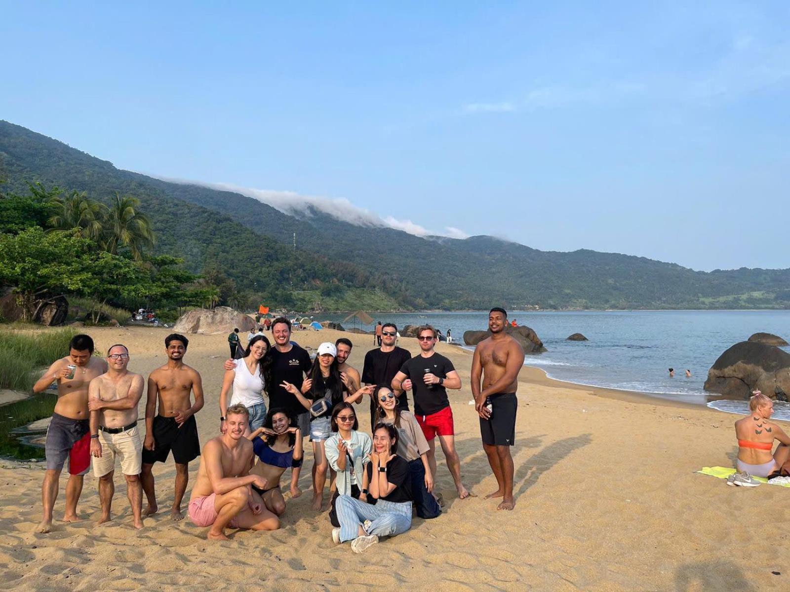 Waikiki Beach Hotel Da Nang Bagian luar foto