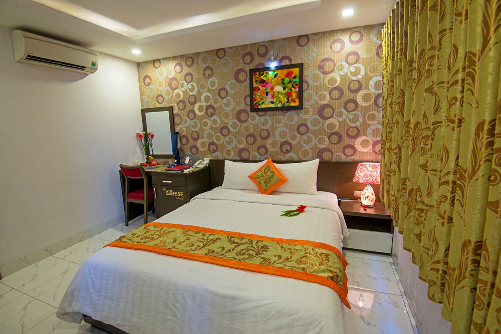 Waikiki Beach Hotel Da Nang Bagian luar foto
